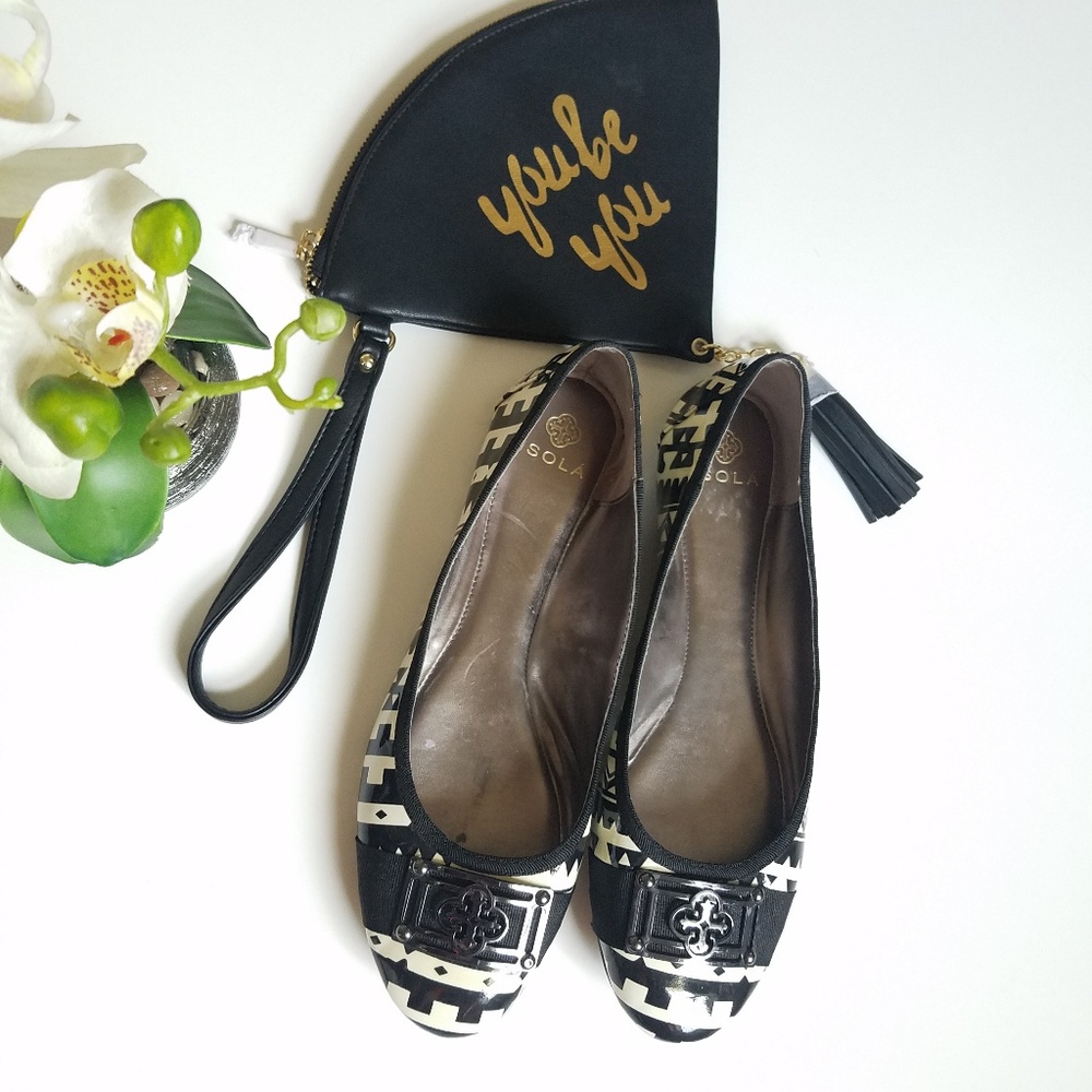 Genuine Isola Britt II Flats 🖤🦓